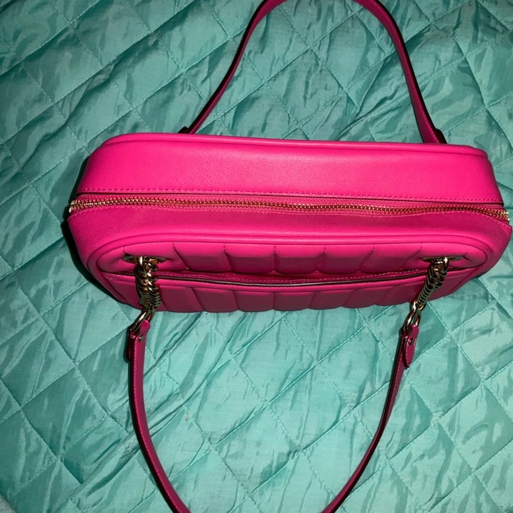 COACH Cammie Quilted Leather - Hot Pink Fuchsia NWOT Pristine gift ready - Picture 10 of 16